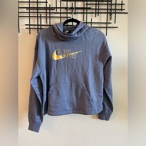 Nike Women’s Hoodie Sweatshirt Size Small NWT